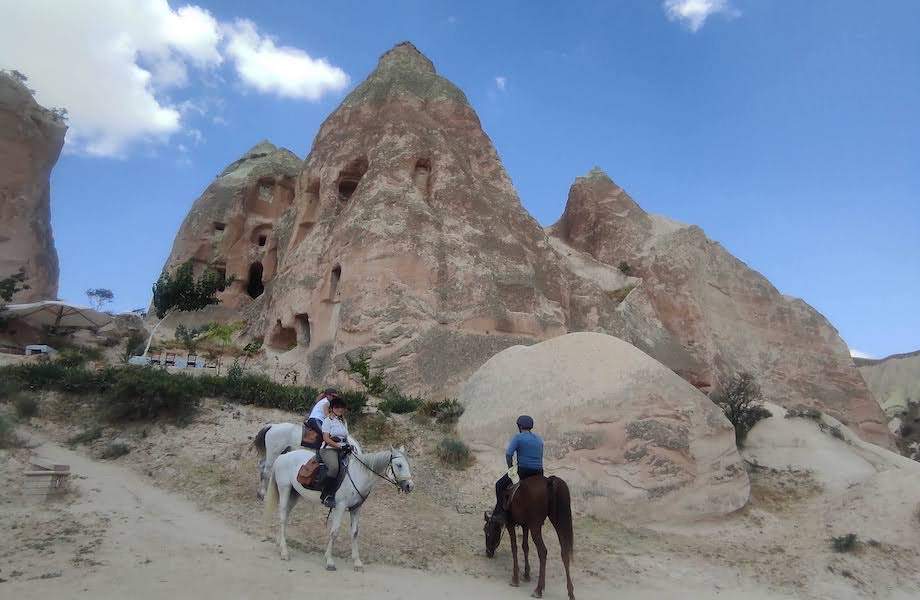 Cappadocia-Highlights-Fairy-Dunes-920x600-7318-2854.jpg